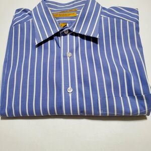 Roundtree & York mens shirt